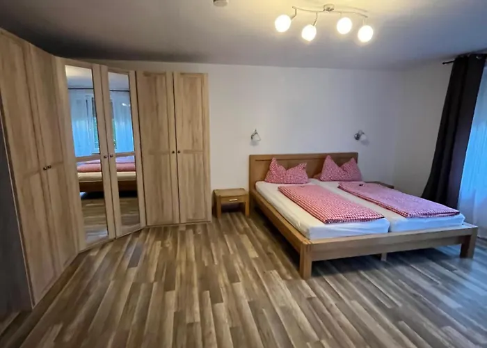 Ferienwohnung Am Chiemsee 아파트 베르나우암히엠지