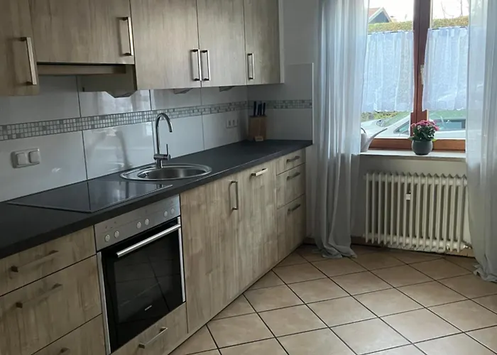 아파트 Ferienwohnung Am Chiemsee 베르나우암히엠지