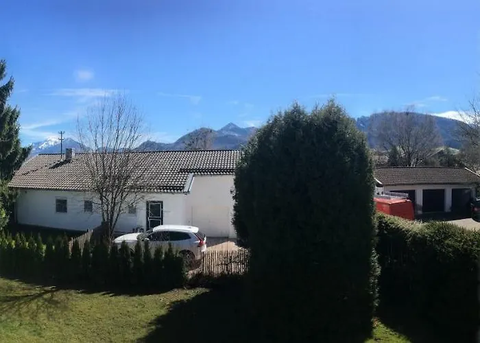 아파트 Ferienwohnung Am Chiemsee 베르나우암히엠지